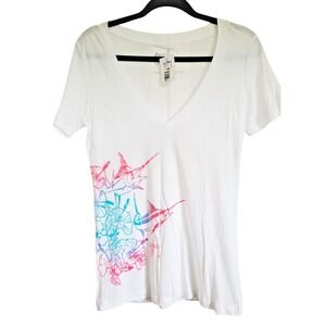 Guy Harvey M Women's Size Med.‎ White SS V-Neck Fitted T-Shirt Marlin NWT